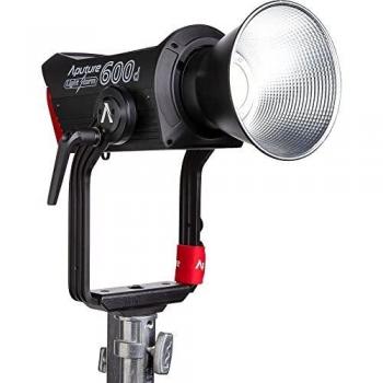 Aputure LS 600d Pro Daylight LED Light (V-Mount)