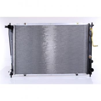 Radiador de refrigeración del motor NISSENS 67040, tipo: radiador, características: diseño específico para vehículos, alta eficiencia en la transferencia de calor, fabricado con materiales de calidad para durabilidad y resistencia a la corrosión,