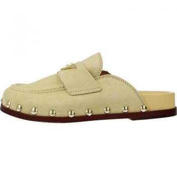 Zuecos de Mujer Alpe Modelo Alive, color amarillo, marca Alpe