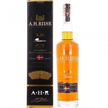 Ron A.H. Riise XO Thin Blue Line 0,7L 40% - Reserva Premium de Dinamarca