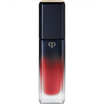 Clé de Peau Beauté - Barra de labios Radiant Liquid Rouge Matte 107 Silk Kimono