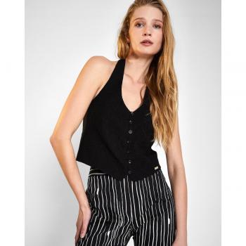 Top de mujer de cuello halter con botones