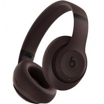 Beats Studio Pro Auriculares Inalámbricos con Cancelación Activa de Ruido en Marrón Oscuro