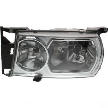 Faro delantero DEPO 771-1105L-LDHE Izquierda con características de diseño específico para el lado izquierdo del vehículo, óptica clara, homologado y compatible con modelos específicos