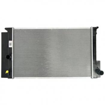 Radiador de refrigeración del motor DENSO DRM50126, tipo: radiador, características: diseño eficiente para enfriamiento del motor, fabricado por Denso, modelo DRM50126