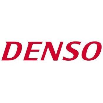 Radiador DENSO DRM09037 para refrigeración del motor