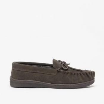 Pantuflas de Hombre Adie de Ante Real, Modelo Mocasín DF836, Color Marrón