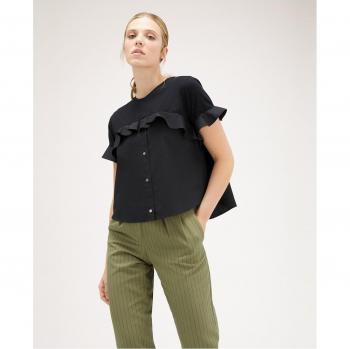 Camiseta con volante e inserción de popelina