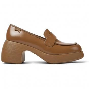 Mocasines de mujer de piel con tacón de bloque en camel