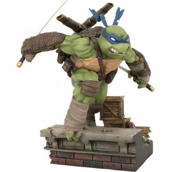 Leonardo Tortugas Ninja Figura de 23 cm