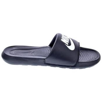 Chanclas Nike Victori One para mujer en color negro, talla 38, material de goma