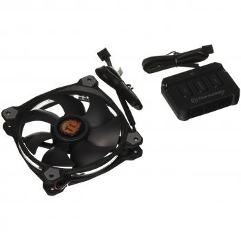 Ventilateur de boitier Thermaltake Riing 12 LED RGB 120 * 120