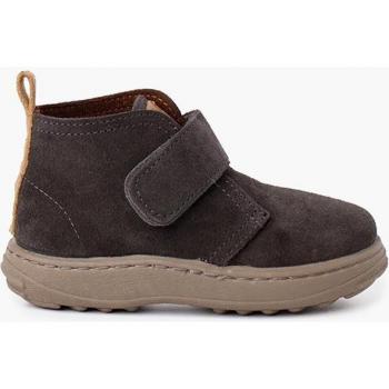 Botines de serraje para bebés con suela sport y tira adherente
