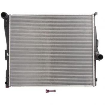 Radiador de refrigeración del motor Thermotec D7B035TT, tipo: radiador, características: diseñado para un rendimiento óptimo en la refrigeración del motor, fabricado con materiales de alta calidad para garantizar durabilidad y eficiencia térmica