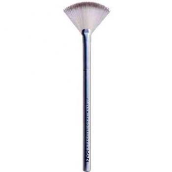 NYX PROFESSIONAL MAKEUP brocha en abanico para iluminador Holographic Halo Micro Highlighting Brush 7 de fibra