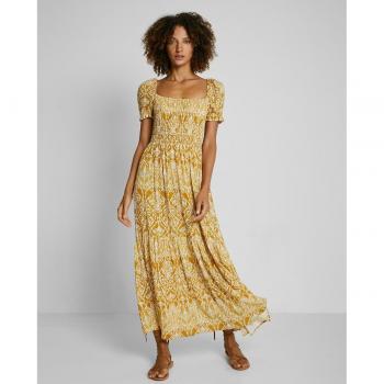 Vestido maxi con estampado ornamental y detalle de nido de abeja