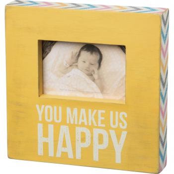 Primitives by Kathy 27092 - Cartel retro de madera con mensaje You Make Us Happy