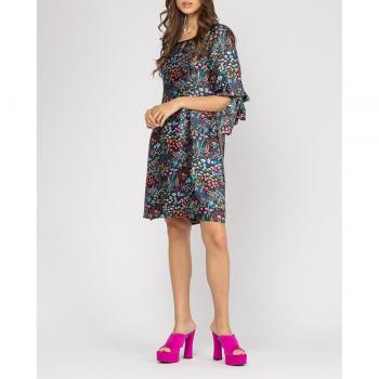 Niza Vestido corto con cuello redondo ancho