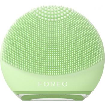 FOREO LUNA™4 Go Facial Cleansing & Massaging Device - Pistachio