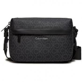 Calvin Klein CK Must Camera Shoulder Bag - Black - Size 1