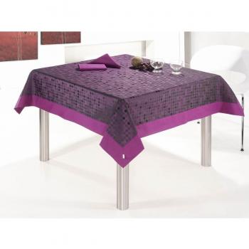 ES-TELA - Mantel tejido PRAGA color Morado - 155x250 cm. - Confección en aplique - Incluye 12 servilletas - 100% Poliéster