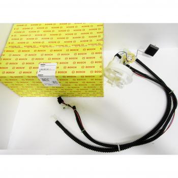 Aforador de Combustible Eléctrico BOSCH 0 986 580 342 con Tubo de Alimentación y Conectores
