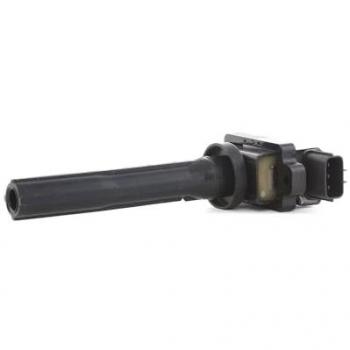 Bobina de encendido RIDEX 689C0078 con conector SAE y bujía incluida