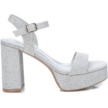 Sandalias de Tacón de Mujer XTI 141260 en Color Plata con Detalle de Hebilla