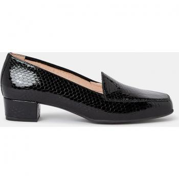 Mocasines de mujer en piel de color negro