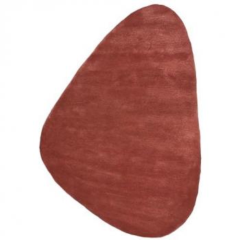 Alfombra moderna hecha a mano de viscosa y lana en forma de triángulo 160 x 230 cm color rojo oscuro Tando