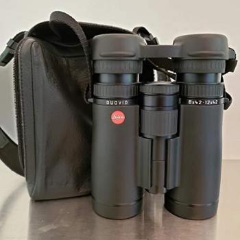 Prismáticos Leica Duovid 8-12x42 Negros con Zoom Ajustable