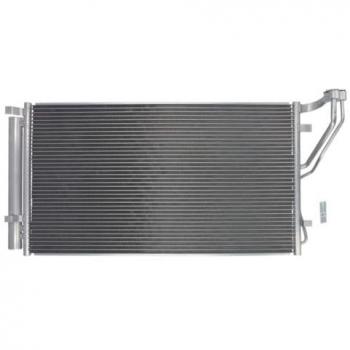 Condensador de aire acondicionado Thermotec KTT110656 - Alta eficiencia, diseño compacto, fácil instalación, compatible con múltiples modelos de vehículos