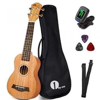 1byone Ukelele de caoba soprano de 21 pulgadas con sintonizador digital incluido, 3 púas, correa y bolsa de concierto negra