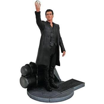 Figura Diamond Select The Dark Tower Gallery PVC Diorama El Hombre de Negro 25 cm
