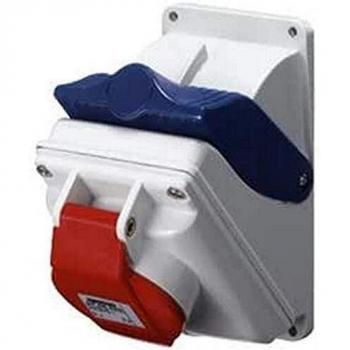 Toma de corriente vertical Gewiss 3P+N+E 16A IP55 con enclavamiento