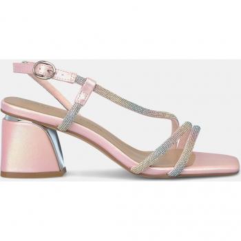 Sandalias de tacón Alma En Pena para mujer en color rosa con tiras de pedrería y hebilla