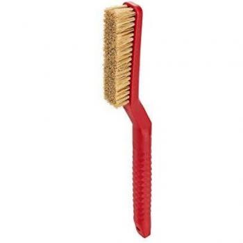 Cepillo de Escalada Mammut Sender Rojo - Accesorio para limpieza de presas, diseño ergonómico, cerdas resistentes, mango antideslizante