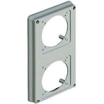 Cubierta de brida pequeña BTicino CQC20 para 2 tomas 16/32A