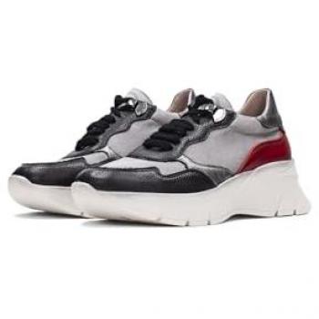 HISPANITAS CHI243617 Sneakers de mujer con cuña, cordones, suela de goma, plataforma y diseño en negro, gris y rojo