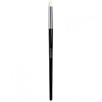 Lussoni Pro 484 Domed Precision Eyeshadow Brush