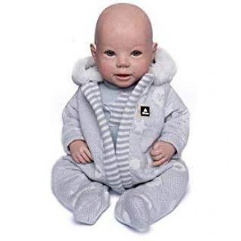 Muñecas Guca- MUÑECO Reborn Carlos Traje Esquimal Gris con Capucha. 46CM, Multicolor