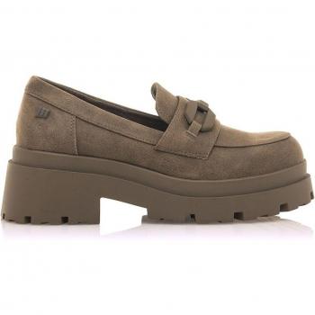 Mocasines de Mujer Mustang con Detalle de Eslabones en el Empeine (Modelo 53592m)