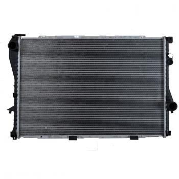 Radiador de refrigeración del motor NRF 55323 - Radiador tipo OEM, compatible con múltiples modelos de vehículos, fabricado en aluminio y plástico, diseño eficiente para optimizar la temperatura del motor, fácil instalación y alta durabilidad