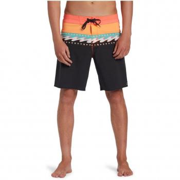 Pantalón corto Billabong Momentum para hombre en color multicolor