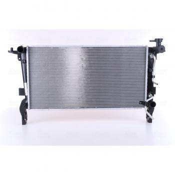 Radiador NISSENS 675066 para Refrigeración del Motor, alta eficiencia, fabricado con materiales de calidad, diseño optimizado para una mejor circulación del líquido refrigerante, compatible con diversas marcas y modelos de vehículos