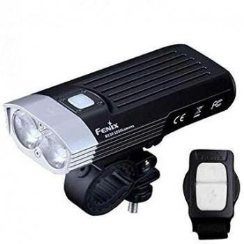 Linterna delantera para bicicleta Fenix BC30 V2.0 2200 lúmenes