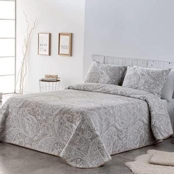 VIALMAN Colcha Bouti Ligero Sofia 29 con un Diseño de Cachemira para Cama de Matrimonio de 150 cm | Colcha Cachemir 150 | Colcha Paisley 250x270 cm, Color Taupe