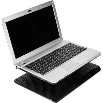 TARGUS AWE61US 16 INCH Dual Fan Chill Mat
