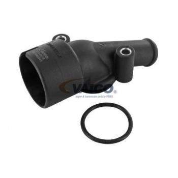 Brida de Refrigerante VAICO V10-0418 para VOLKSWAGEN 021121133D - Calidad Original