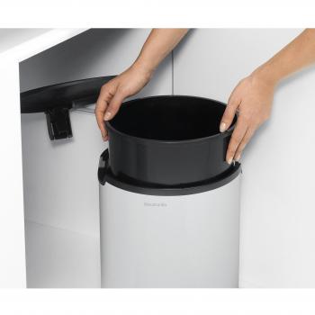 Brabantia Built-In - Cubo de Basura, 15 litros, Cubo Interior de plástico extraíble, Color Blanco